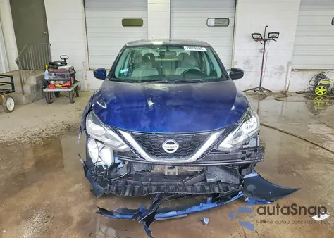 2016 Nissan Sentra S z USA, uszkodzony, nr VIN 3N1AB7AP2GY217913